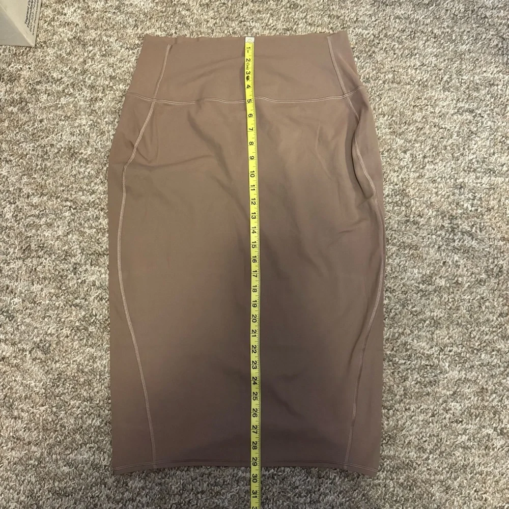 Lululemon Nulu high rise midi skirt in taupetastic - Picture 7 of 7